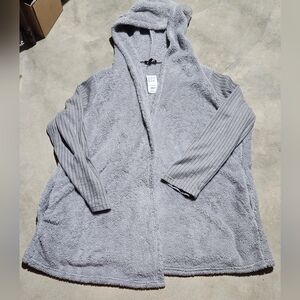 Suzanne Betro Sherpa signature 4XL light grey NWT Jacket W/hood and two pockets